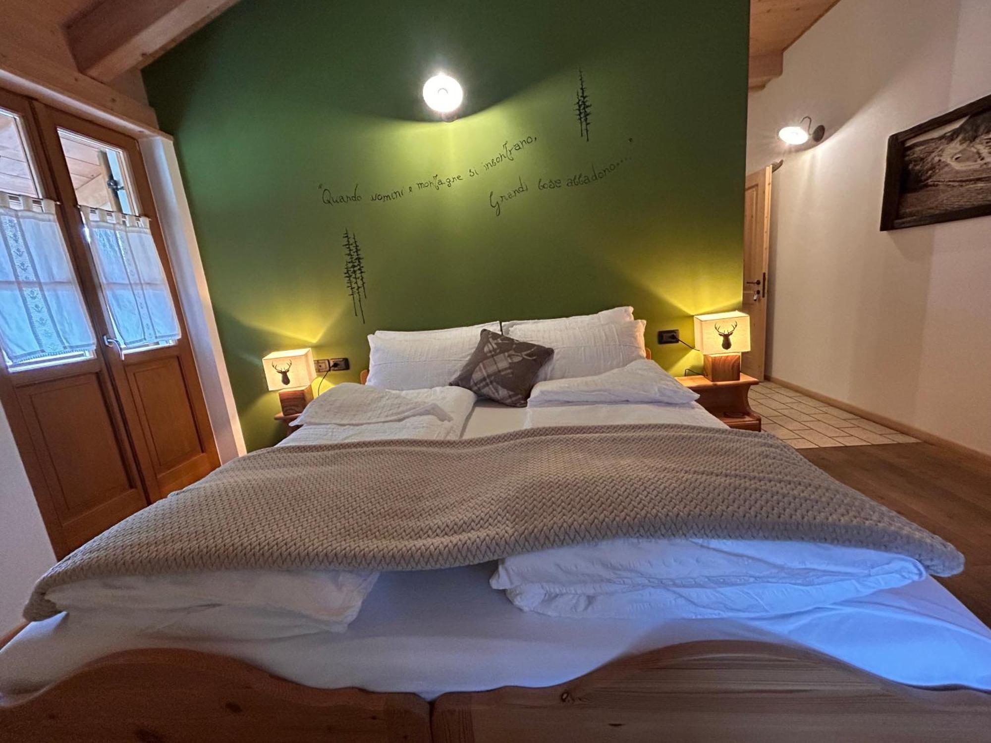 Agriturismo Valfraja เชมบรา ภายนอก รูปภาพ
