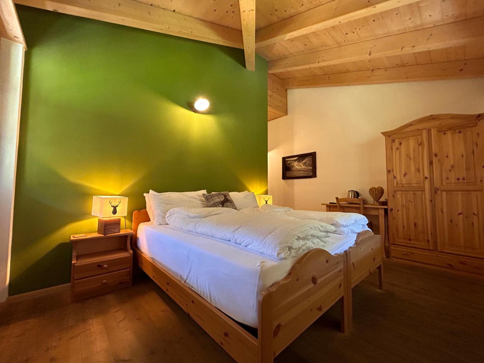 Agriturismo Valfraja เชมบรา ภายนอก รูปภาพ