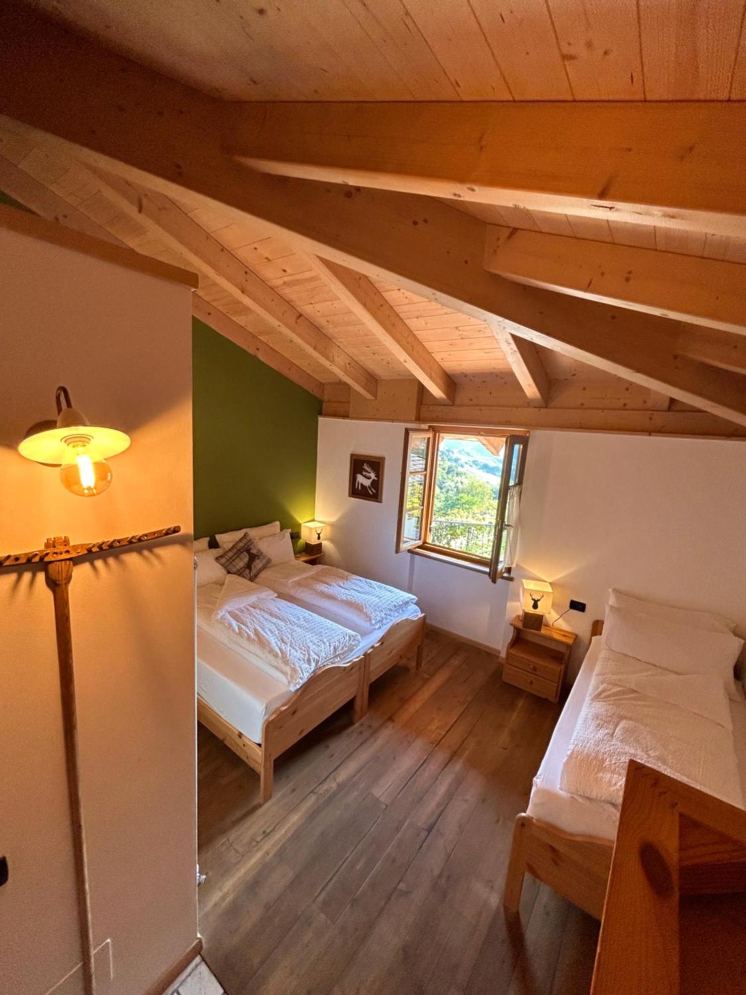 Agriturismo Valfraja เชมบรา ภายนอก รูปภาพ