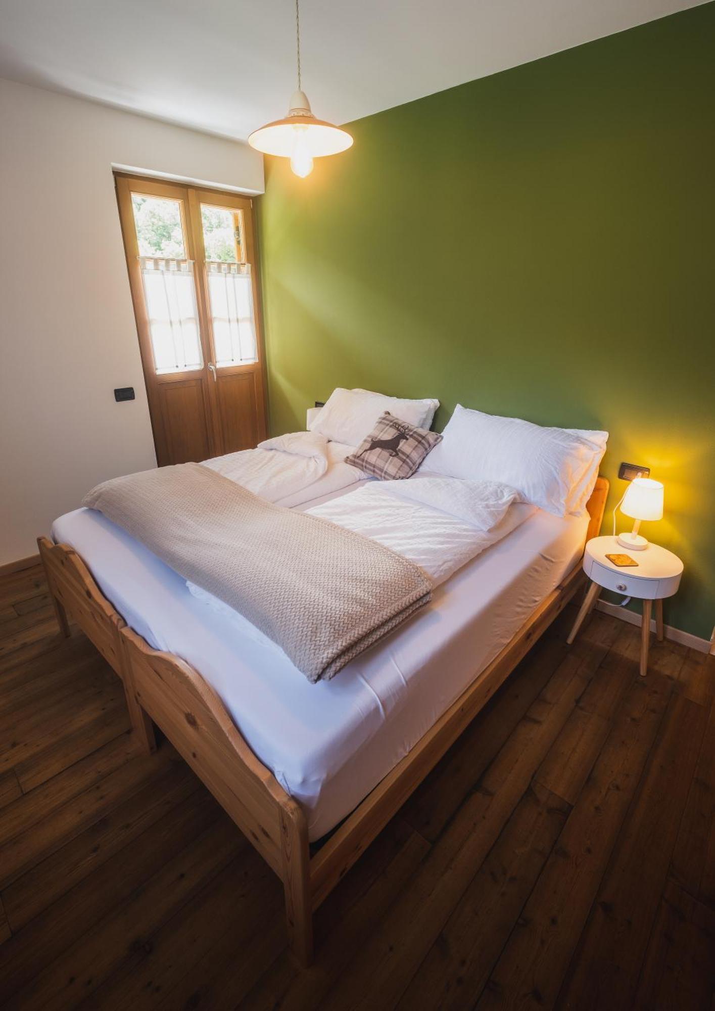 Agriturismo Valfraja เชมบรา ภายนอก รูปภาพ