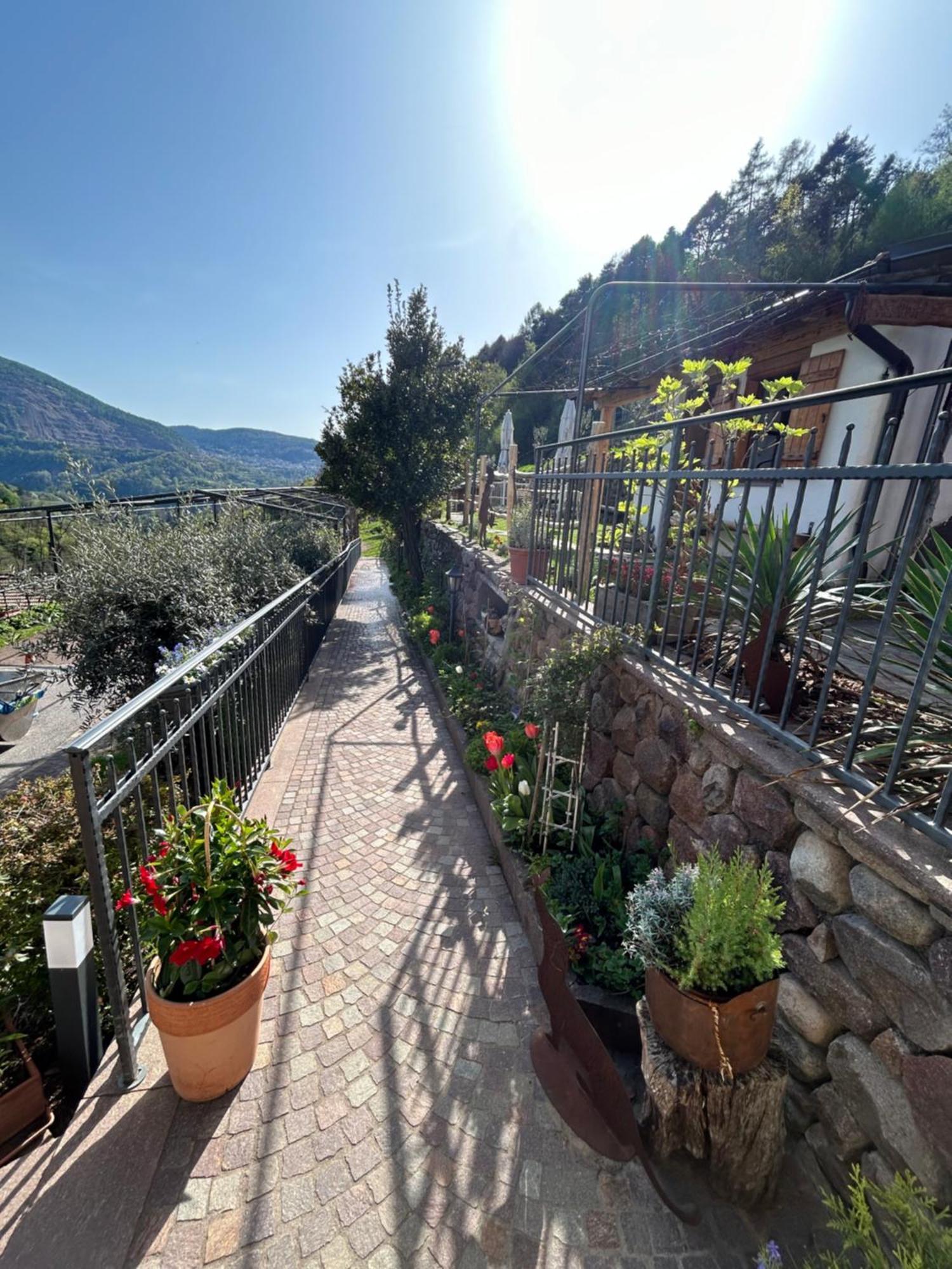 Agriturismo Valfraja เชมบรา ภายนอก รูปภาพ
