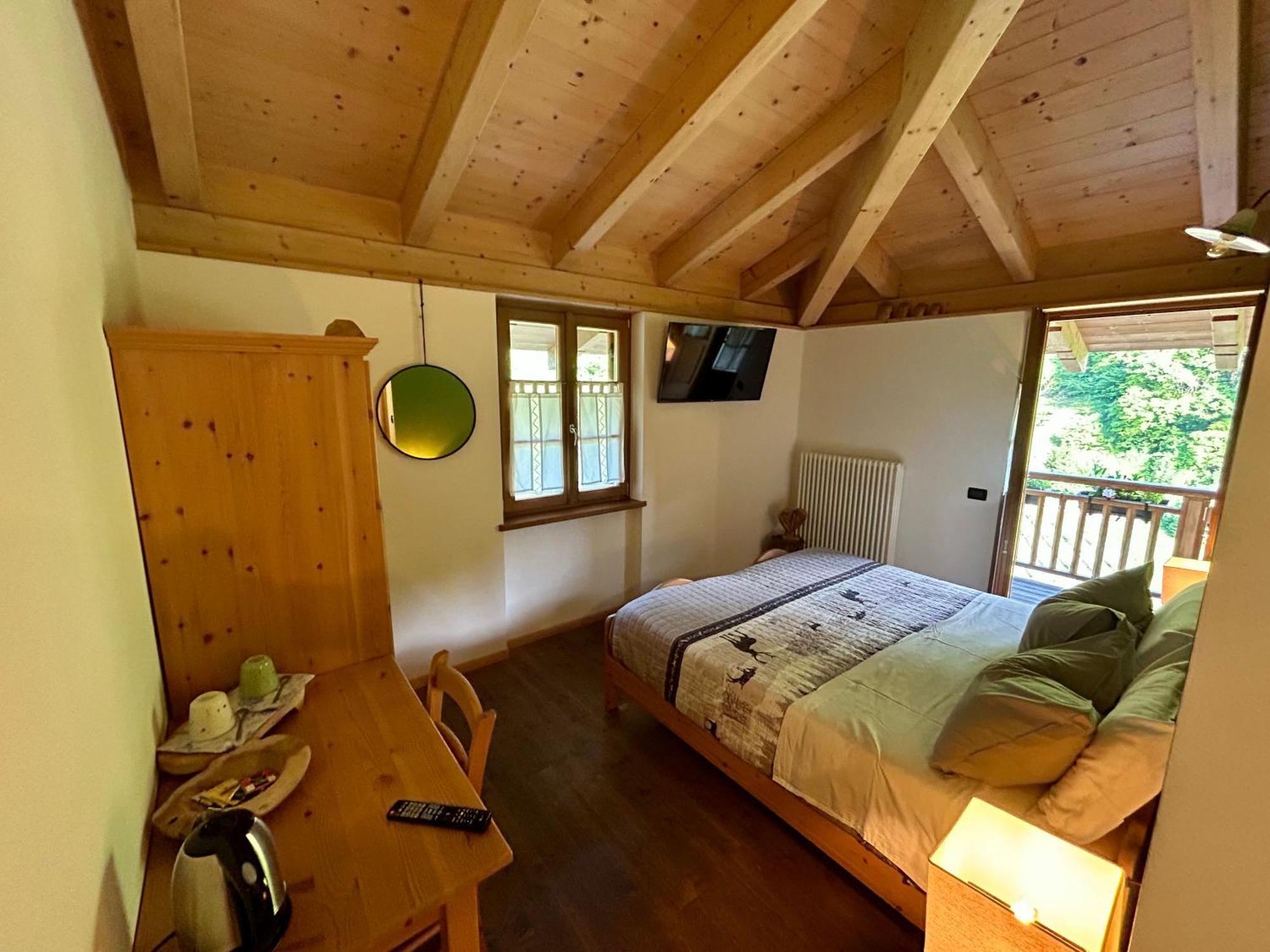 Agriturismo Valfraja เชมบรา ภายนอก รูปภาพ