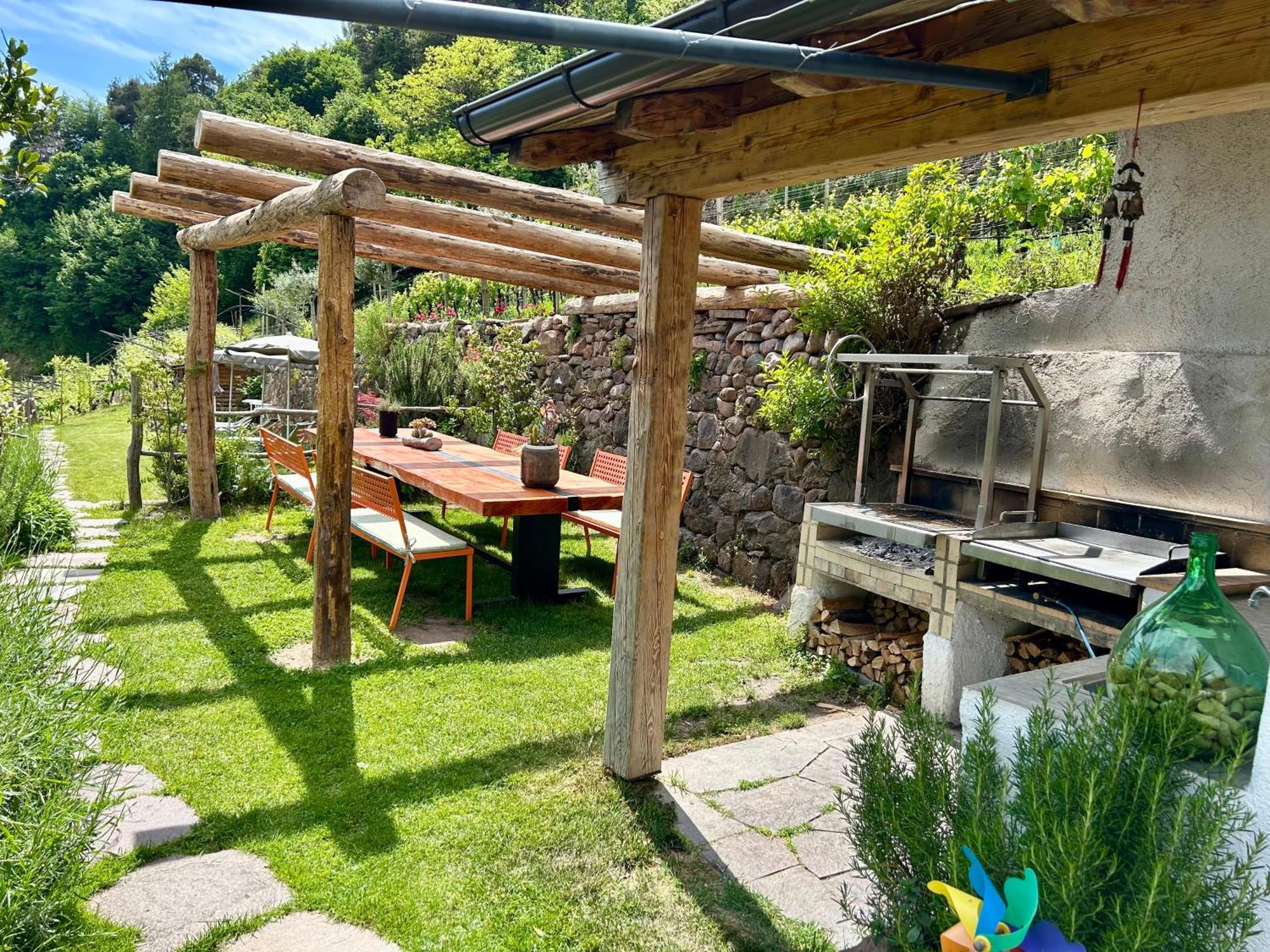 Agriturismo Valfraja เชมบรา ภายนอก รูปภาพ